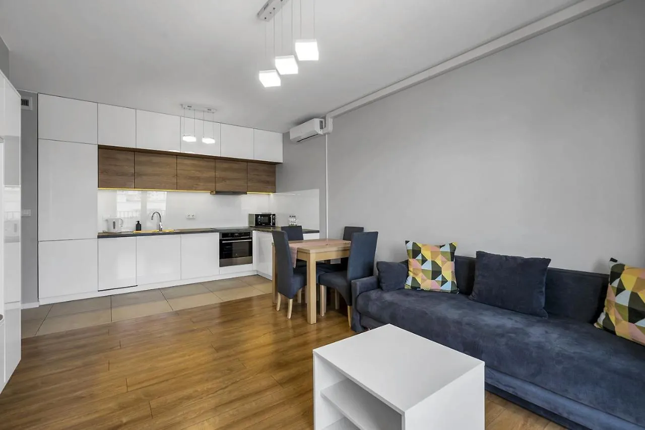Lazurowa 2-Bedroom Apartment Warsaw