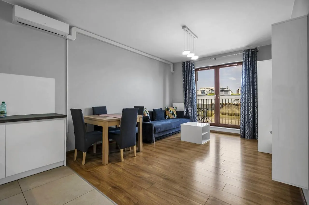 Lazurowa 2-Bedroom Apartment Warsaw