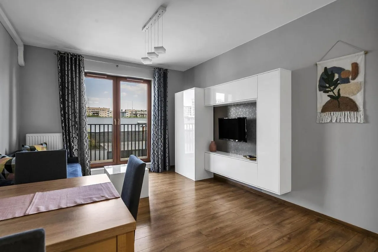 Lazurowa 2-Bedroom Apartment Warsaw